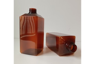 زجاجة بلاستيكية مربعة العنبر سعة 550 مل - تكشف عن الغرض منها وخصائصها